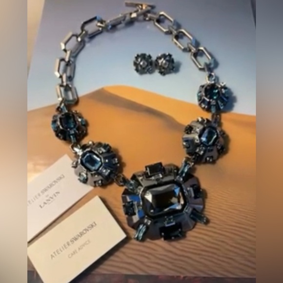 Exceptional LANVIN Atelier Swarovski XL  statement necklace W/ matching Earrings - Picture 8 of 9
